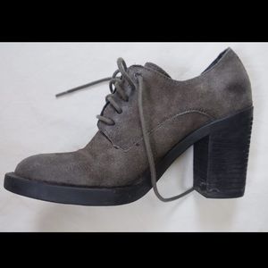 BORN chunky hill booties in grey 6M